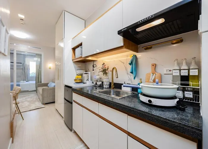 Apartment Peony Blueme 1br At Mabolo Near Ayala-it Park *